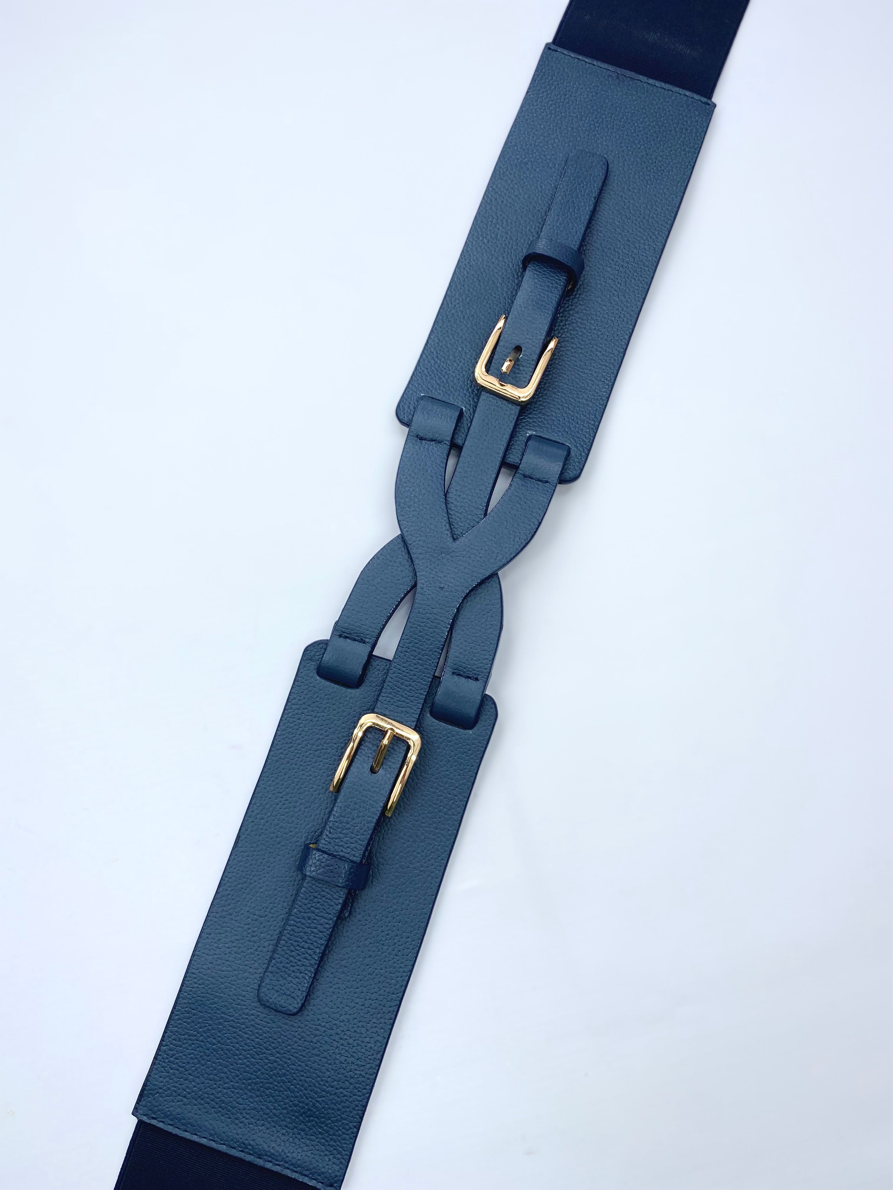 CINTURÓN ENTRELAZADO