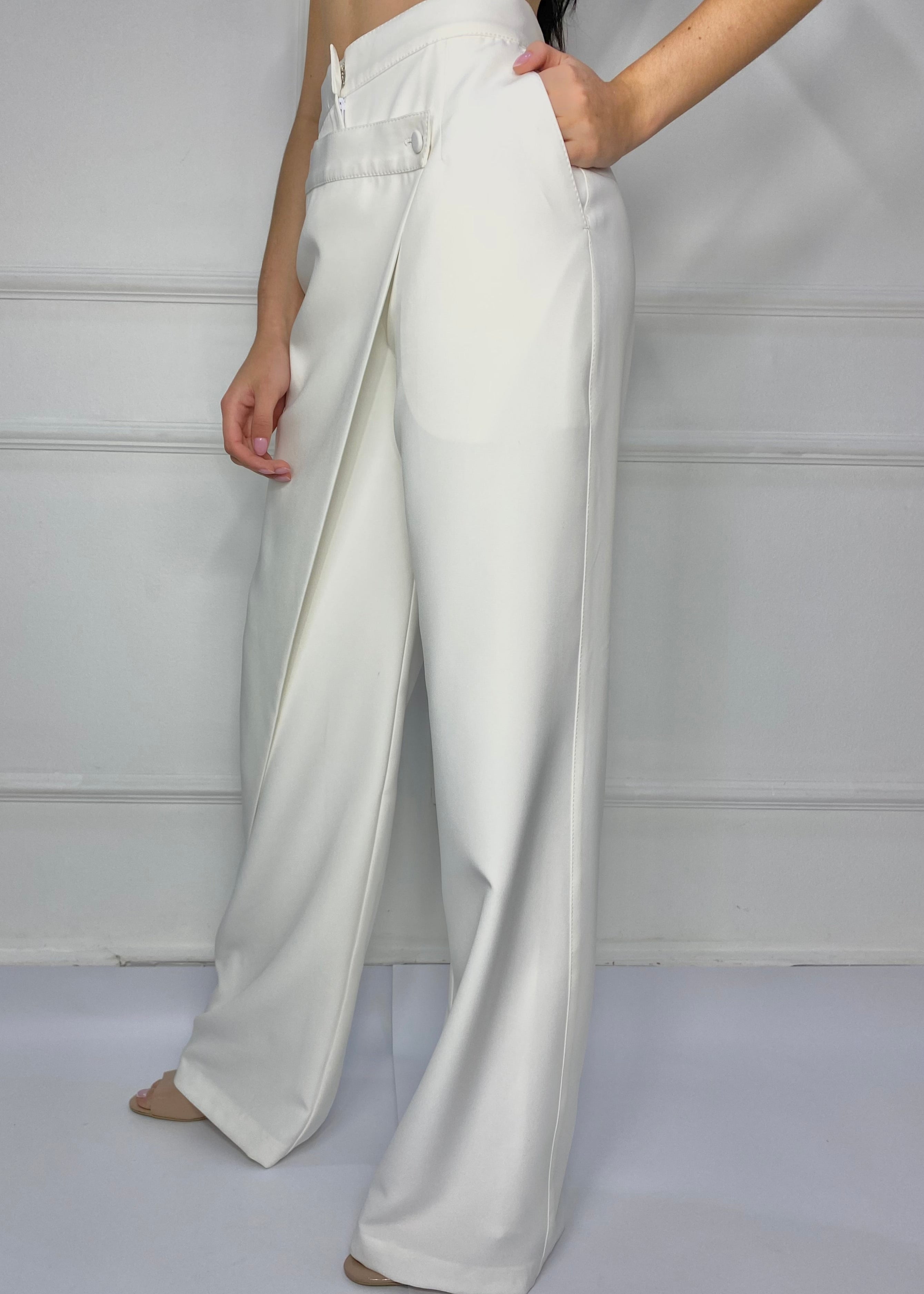 PANTALON CAPA SOBREPUESTO