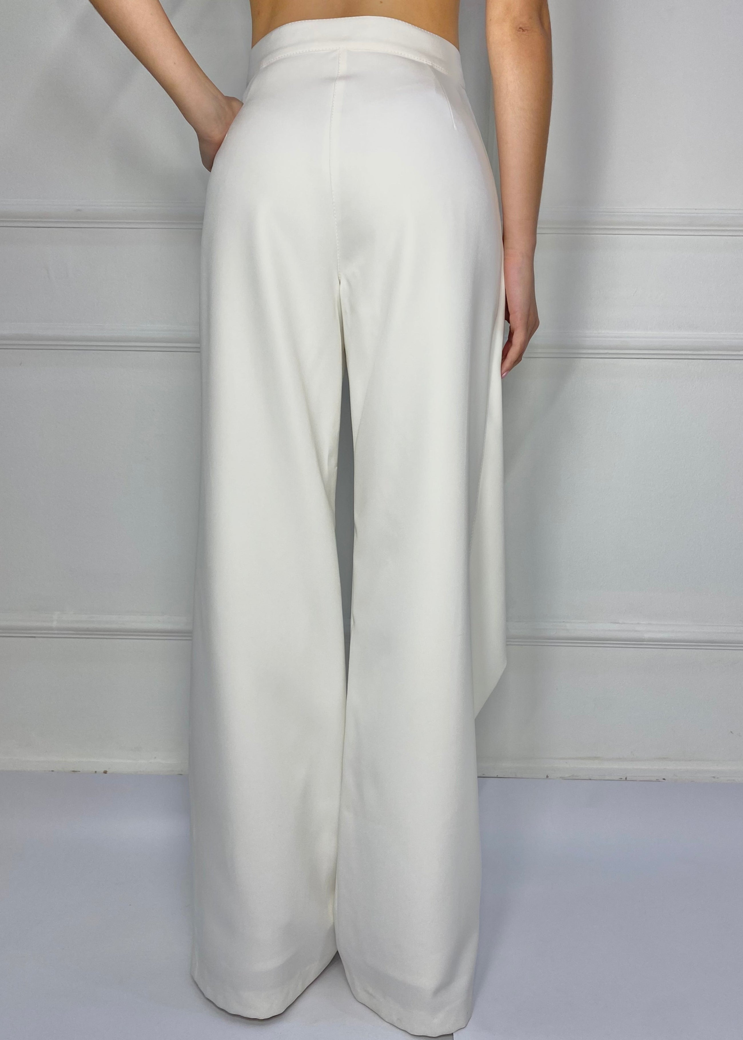 PANTALON CAPA SOBREPUESTO